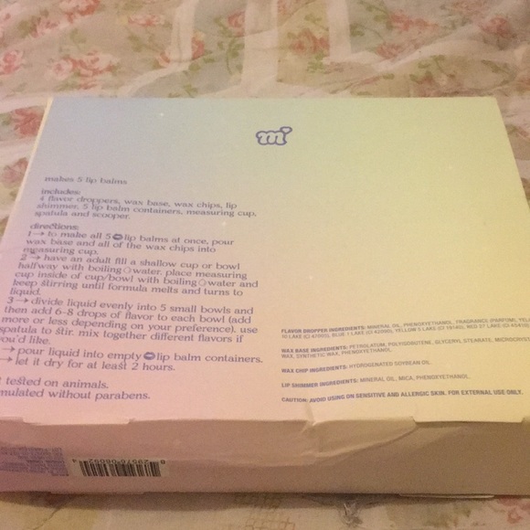 NWT Make your own lip balm set - Picture 5 of 6